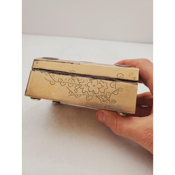 Vintage brass Wood Lined Humidor Small Storage Box Stash Box Trinket Box Retro - Picture 7 of 10